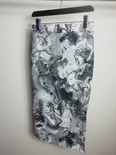 Load image into Gallery viewer, Size 11 - Trial Piece - Audrey Skirt
